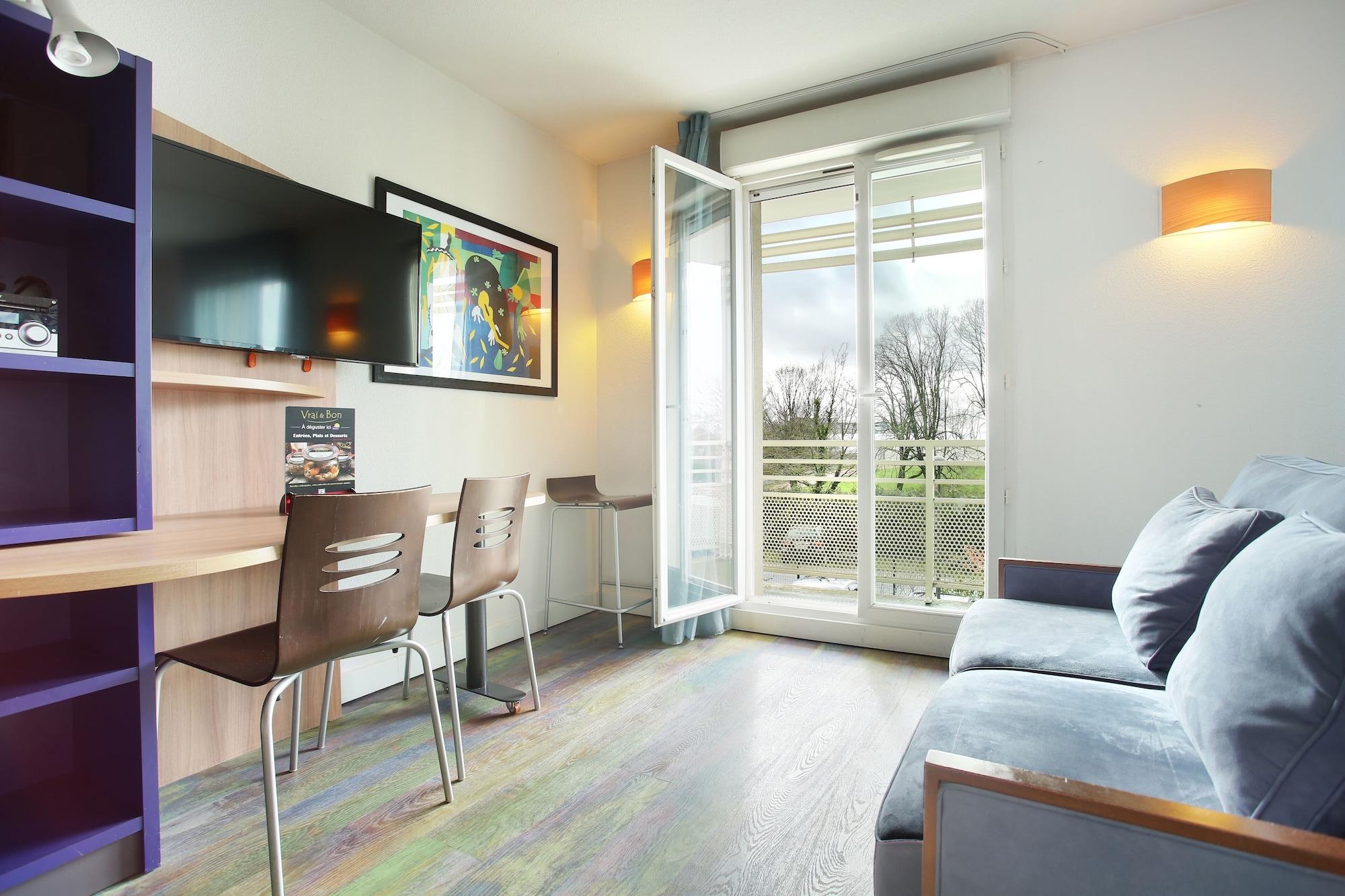 Suite-home Orleans-saran Aparthotel 4*