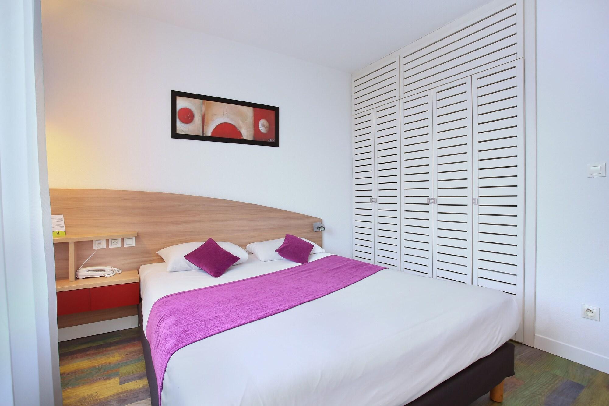 Suite-home Orléans-saran 4* Saran