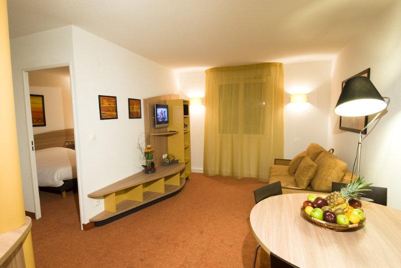 Suite-home Orleans-saran 4*