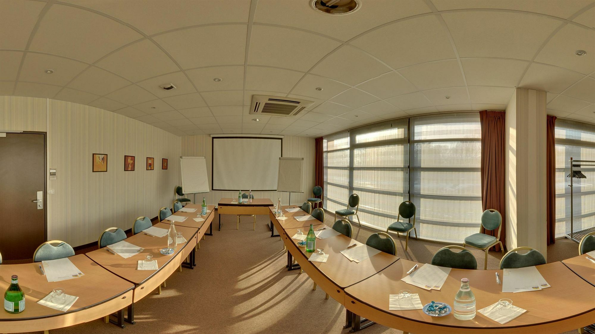 Suite-home Orleans-saran Apart-hotel Saran