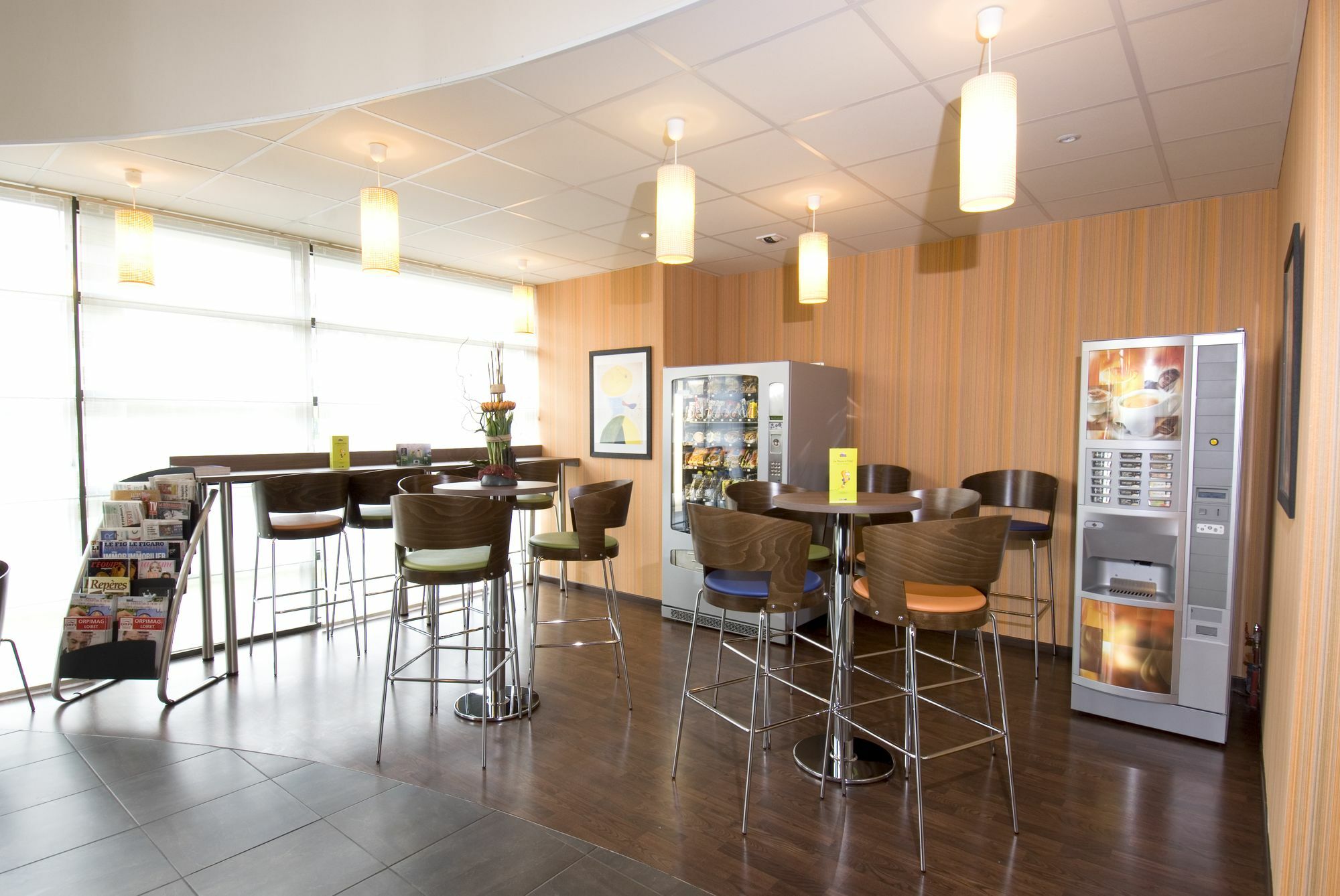 Aparthotel Suite-home Orléans-saran 4*